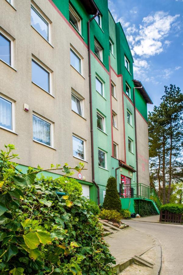 Pirs Apartament Gdynia Apartment Exterior photo